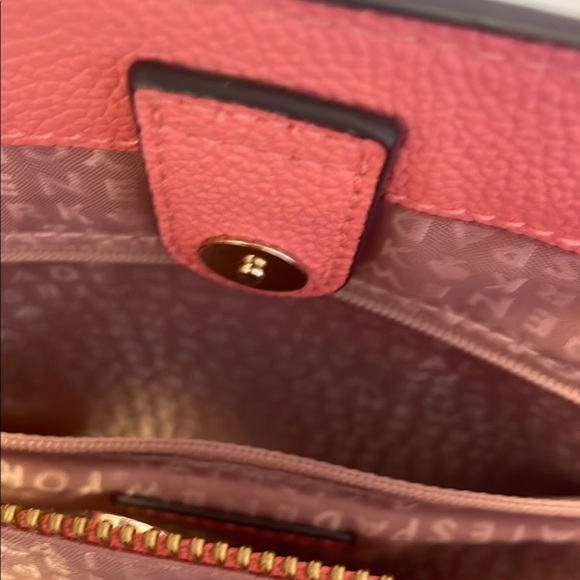 Kate Spade Coral Pink Evangeline Satchel with Structured Elegance - Picture 7 of 16
